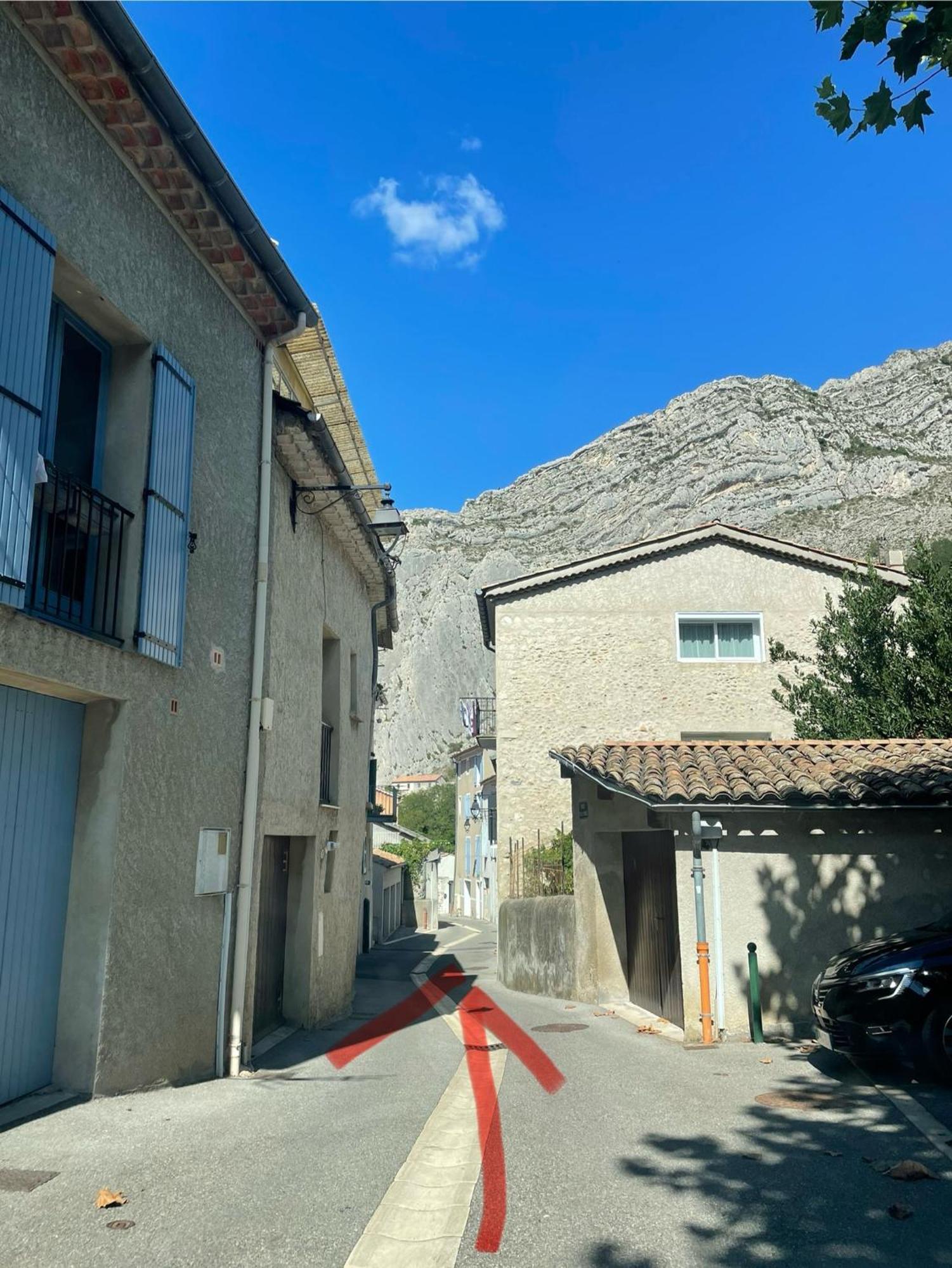 Tour De Babel Apartment Sisteron Bagian luar foto